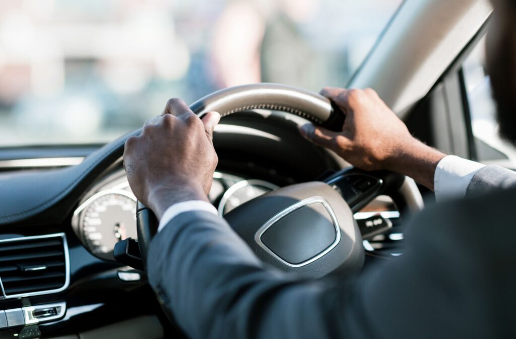 Person without cataracts driving a vehicle